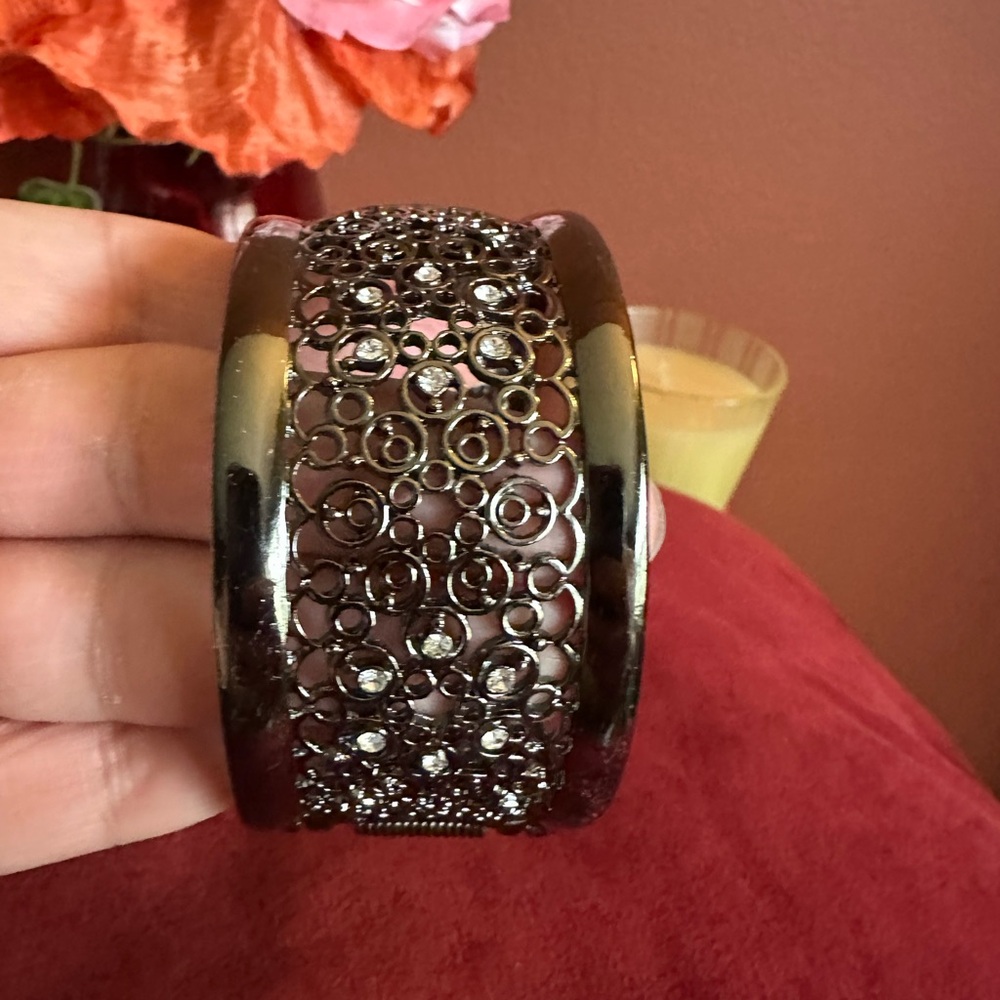 Vintage Silver-Tone Crystal Accented Women’s Cuff Bracelet
